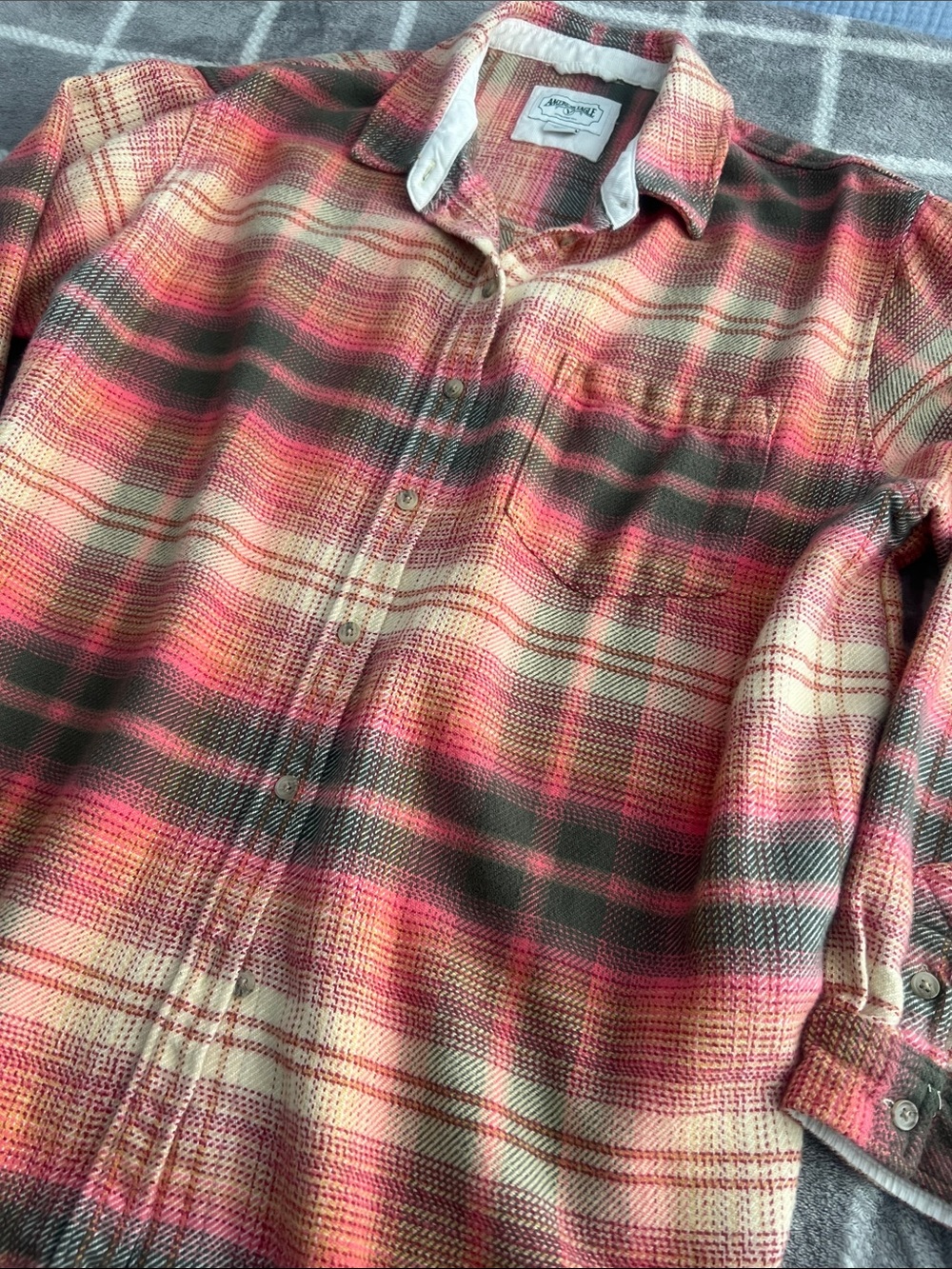 American Eagle AE Flannel Plaid Button Down Shirt Women's Large
